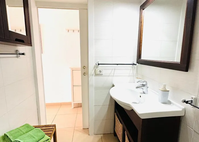 Azahara Playa Iii * أرونا